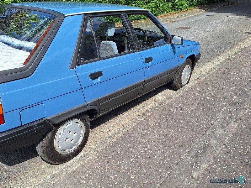 1986' Renault 11 photo #6