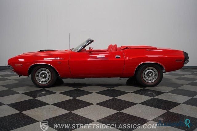 1970' Dodge Challenger photo #2