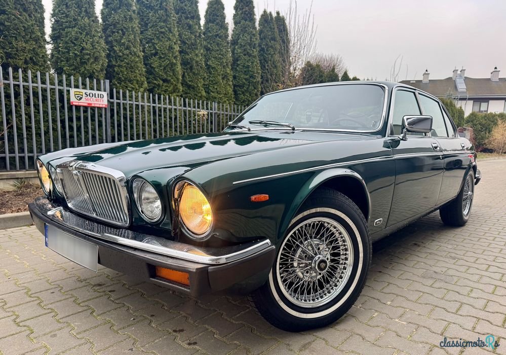 1980' Jaguar XJ photo #1