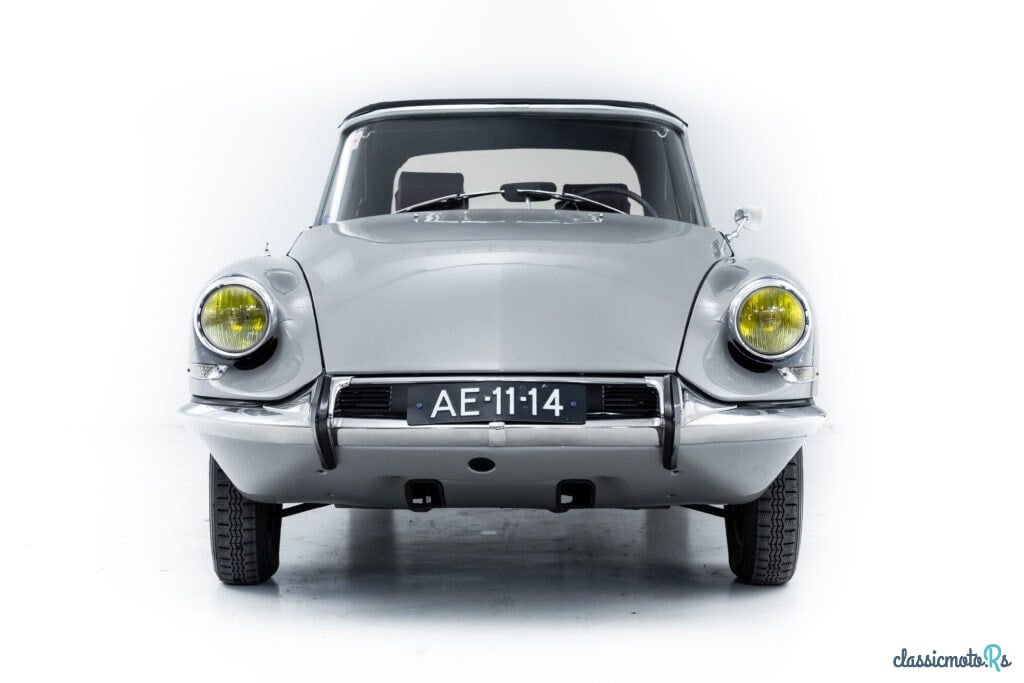 1963' Citroen DS photo #4