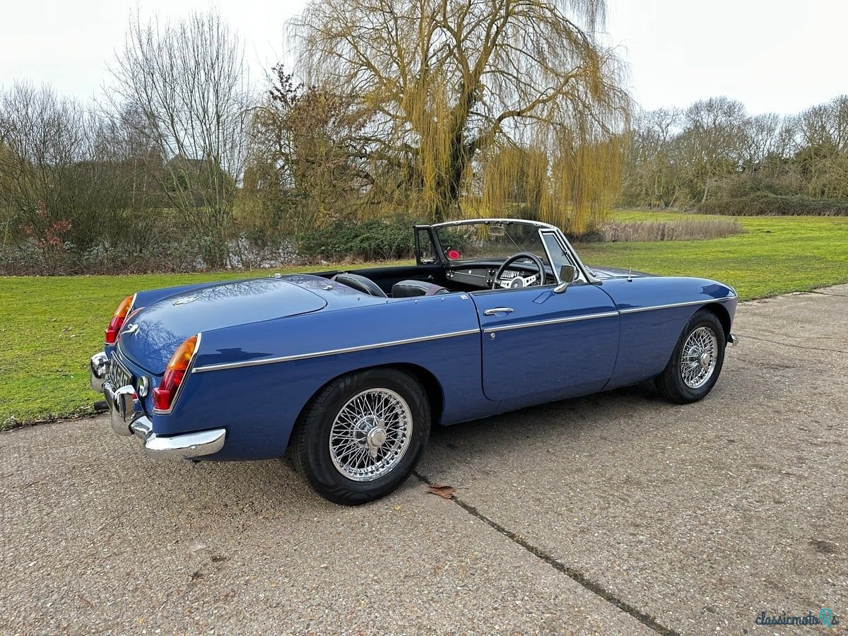 1966' MG MGB photo #4