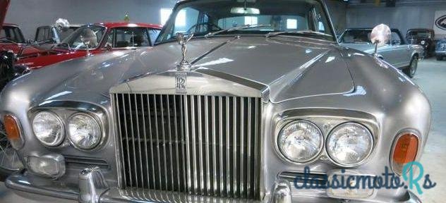 1970' Rolls-Royce Corniche photo #5