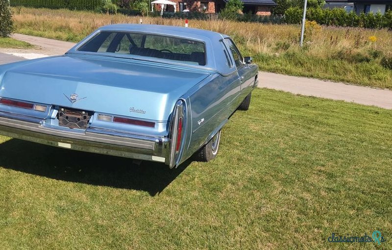 1976' Cadillac Deville photo #3