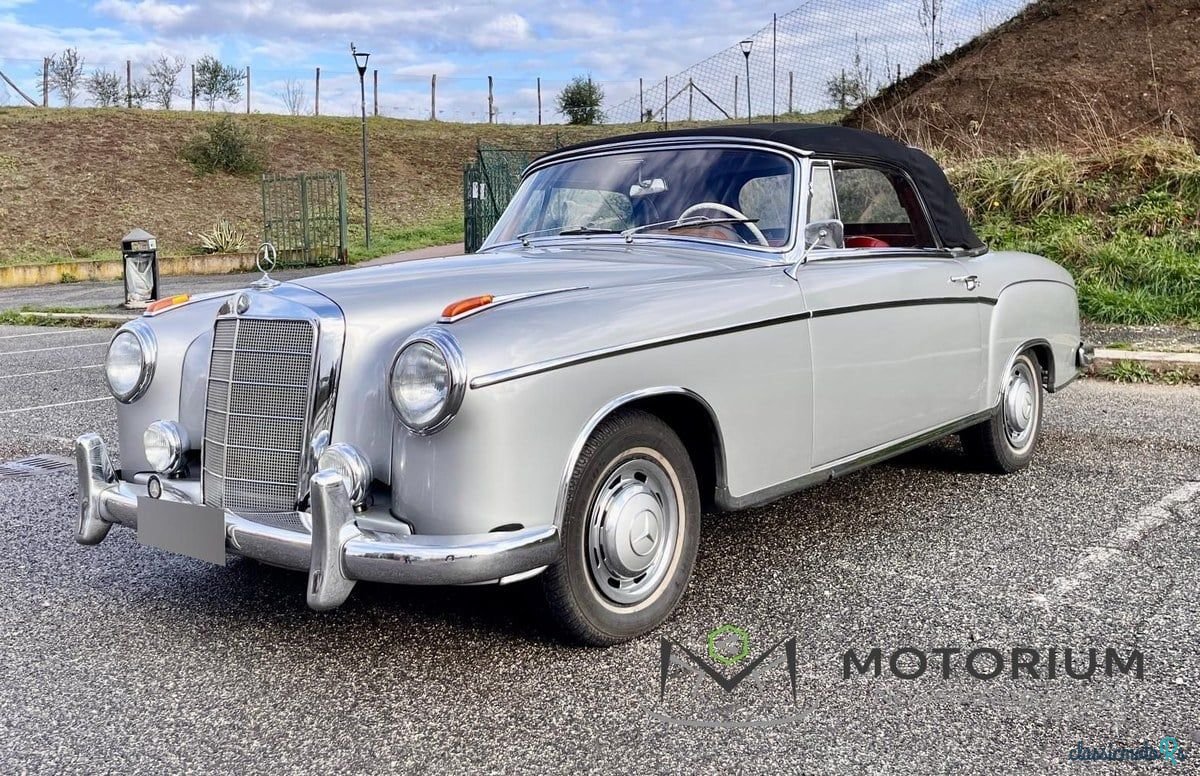 1960' Mercedes-Benz 220 photo #2