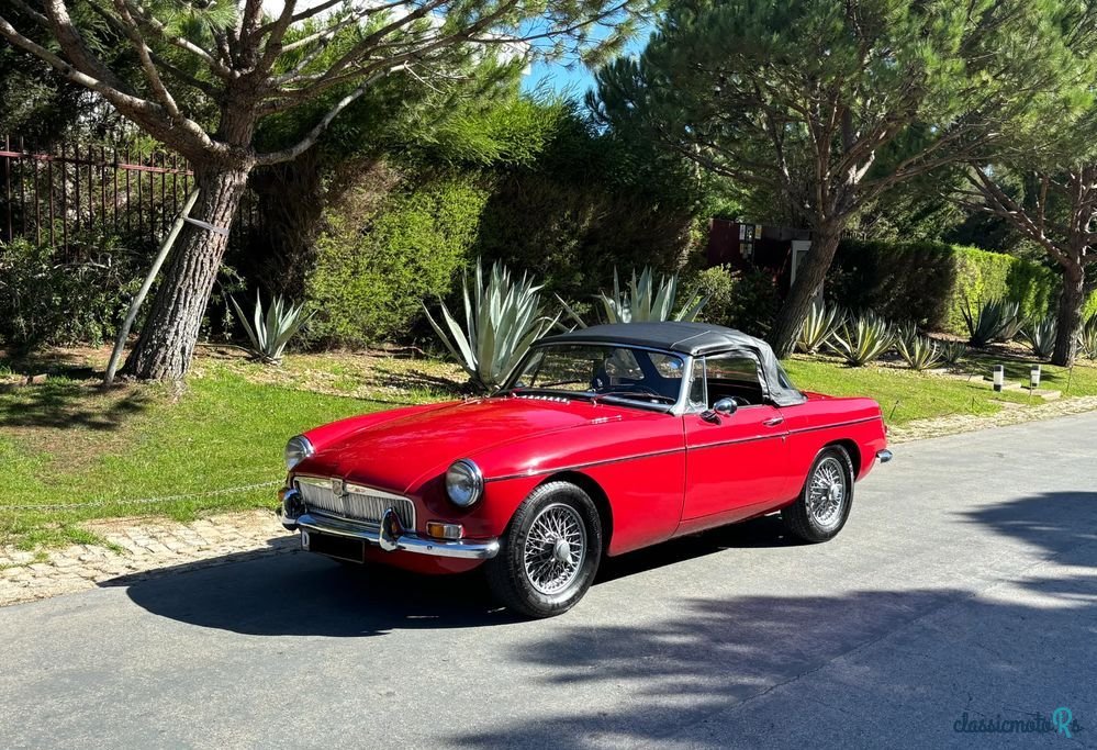 1966' MG MGB photo #1