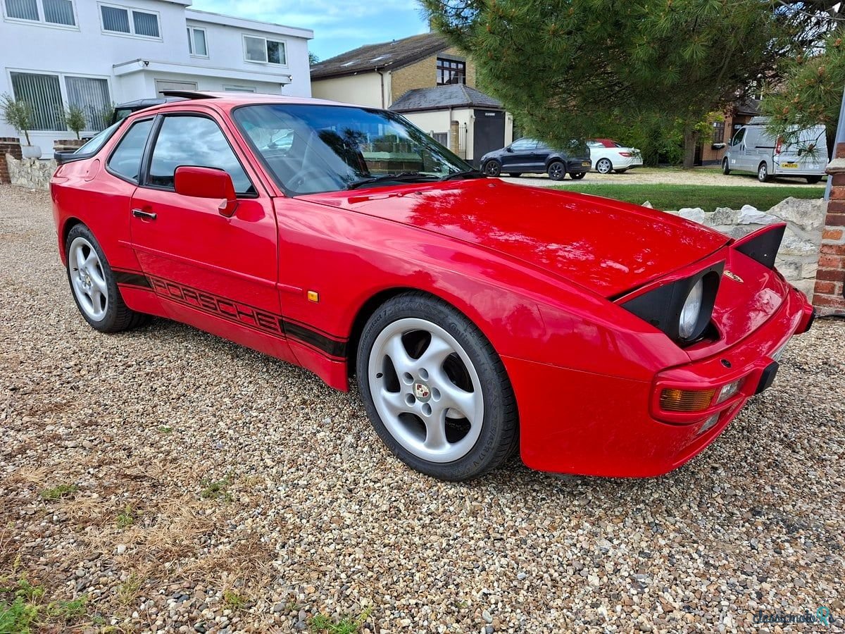 1986' Porsche 944 photo #1
