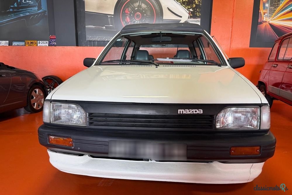 1988' Mazda 121 1.1 Canvas Top photo #4