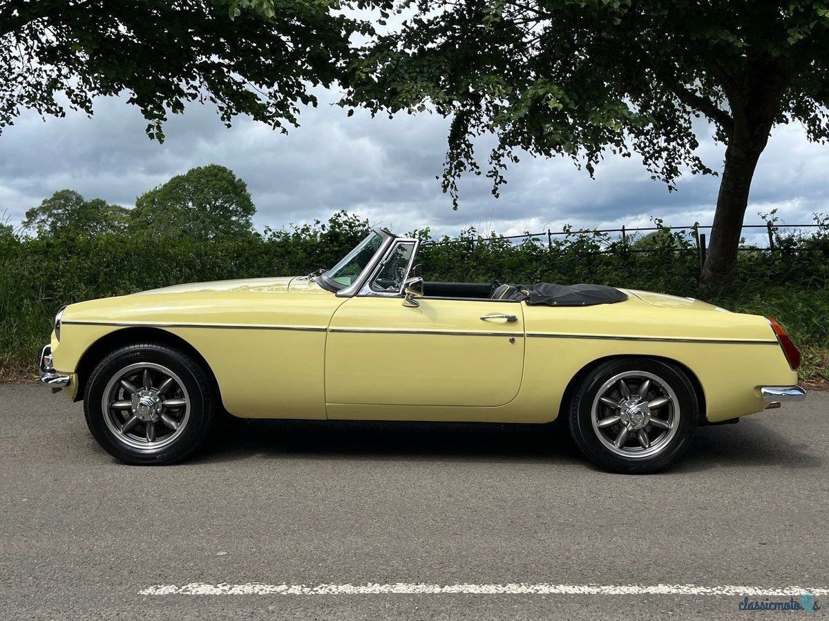 1969' MG MGB photo #3