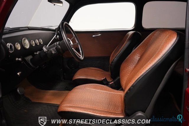 1946' Ford Deluxe photo #4