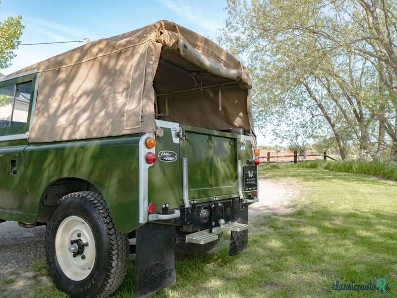 1976' Land Rover Series 3 photo #6