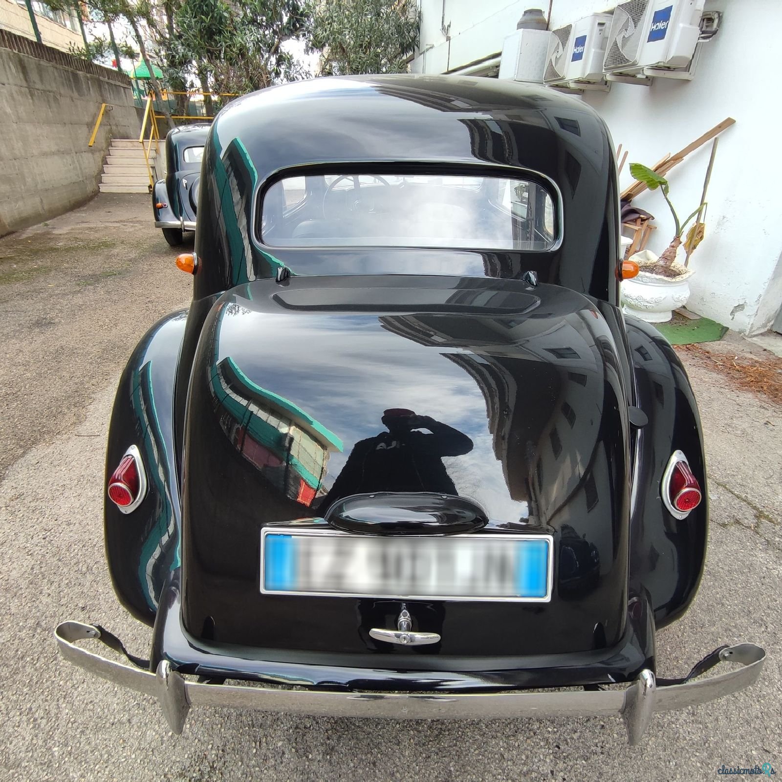 1953' Citroen Traction photo #2