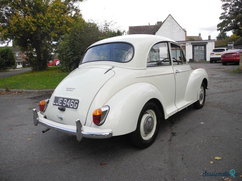 1969' Morris Minor photo #3