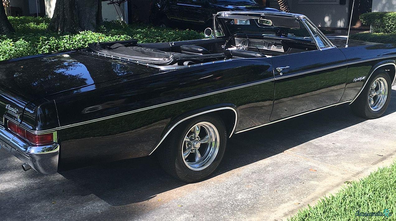1966' Chevrolet Impala photo #3