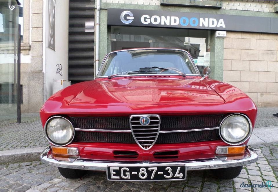 1971' Alfa Romeo Gt photo #2