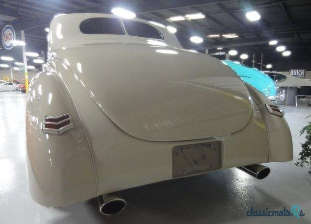 1940' Ford photo #4