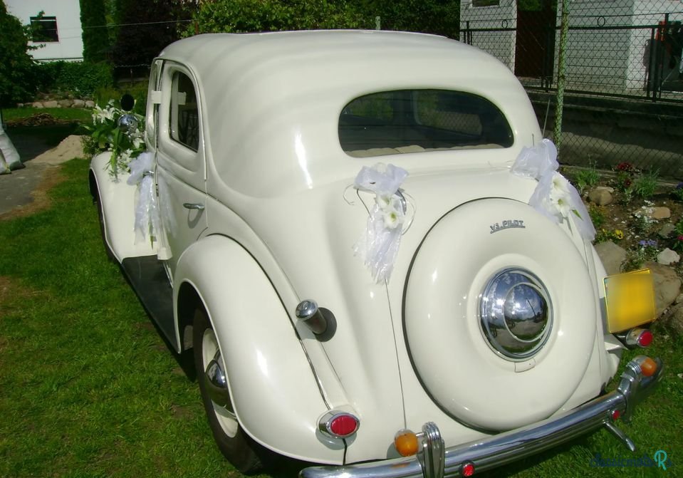 1948' Ford Pilot V8 photo #3