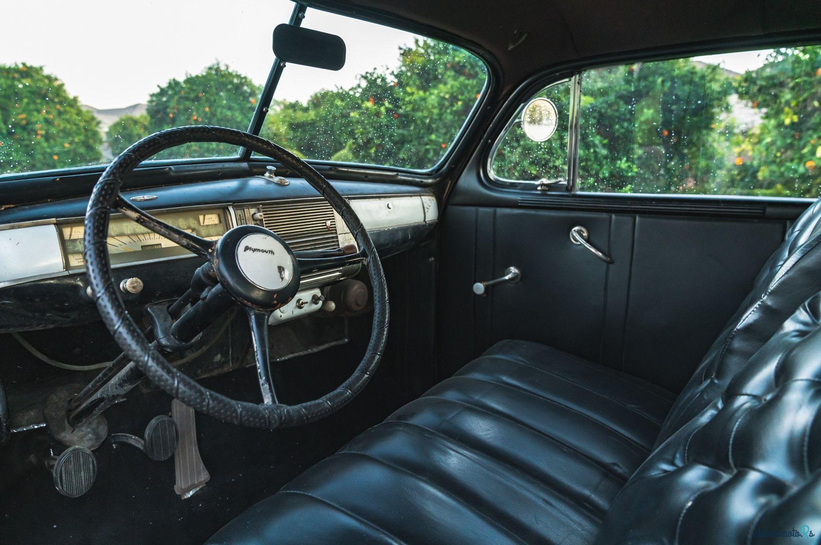 1941' Plymouth photo #1