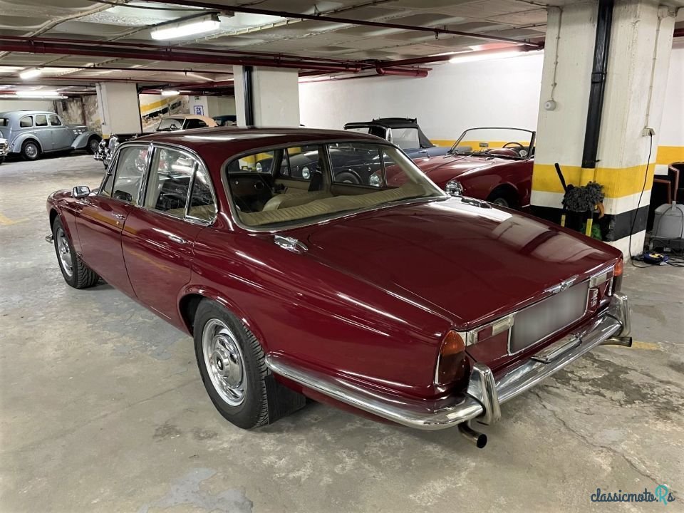 1969' Jaguar XJ photo #6