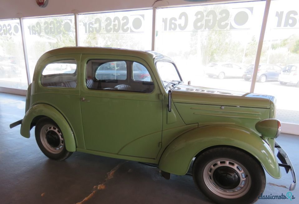 1948' Ford Anglia photo #1