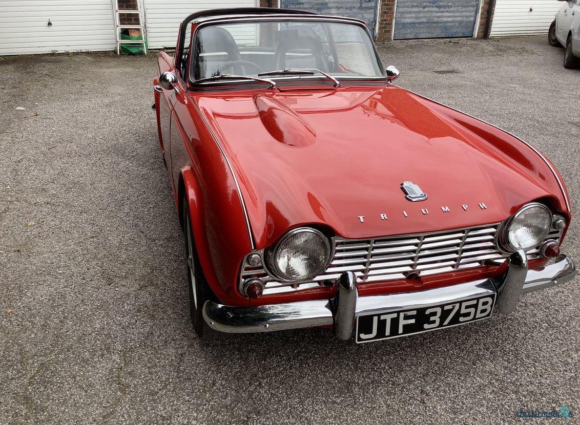 1964' Triumph TR4 photo #2