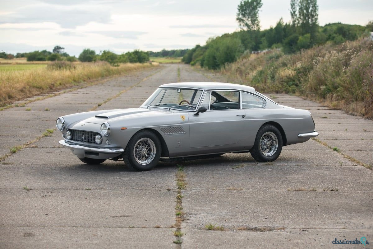 1961' Ferrari 250 photo #1