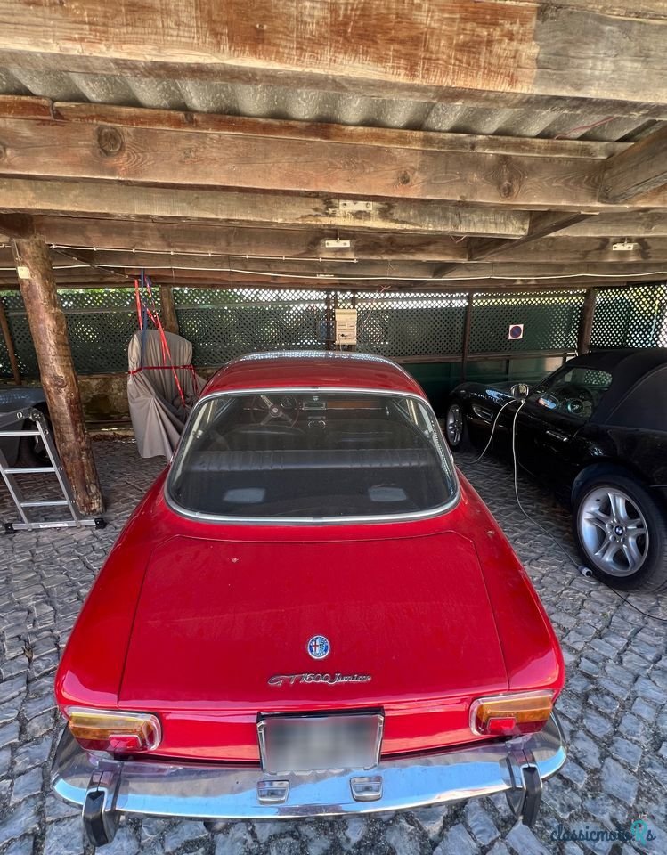 1973' Alfa Romeo GT photo #1