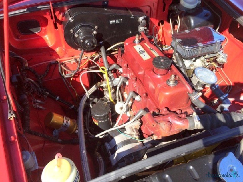 1970' MG MGB photo #6