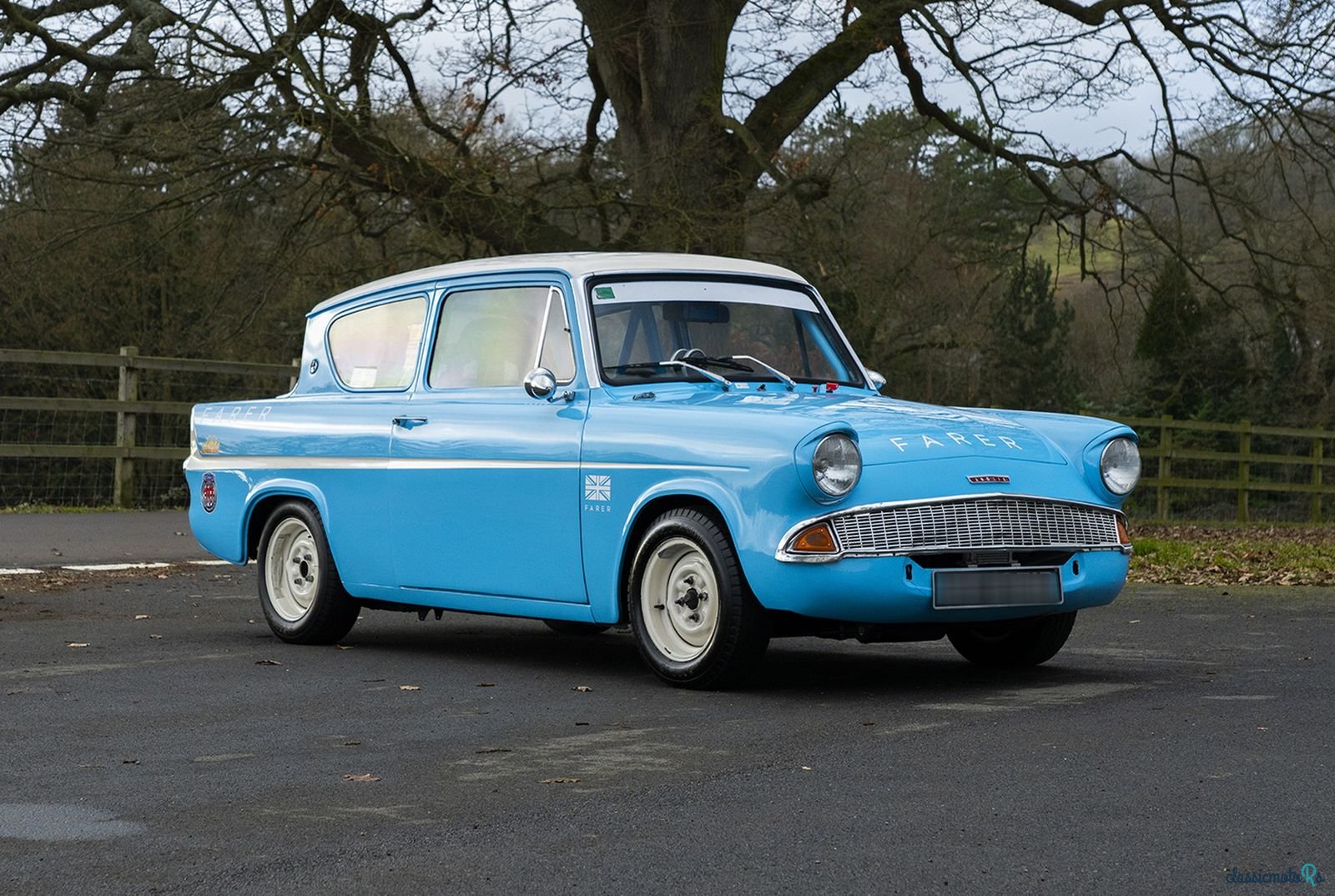 1964' Ford Anglia photo #1