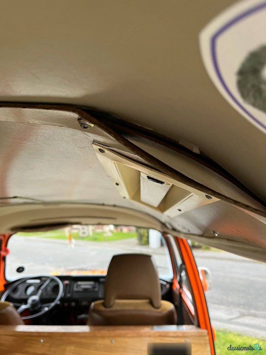 1977' Volkswagen Type 2 photo #5