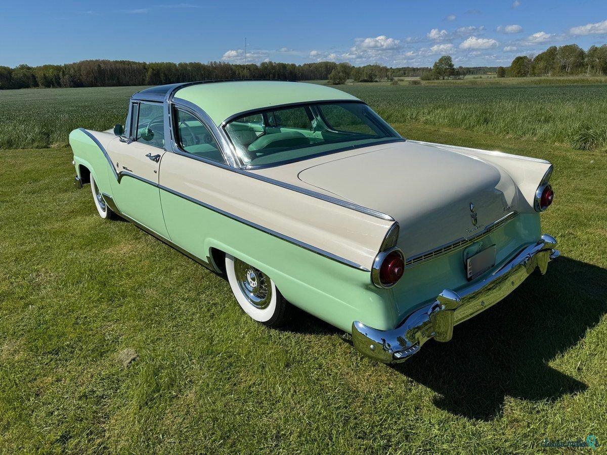 1955' Ford Crown Victoria photo #4
