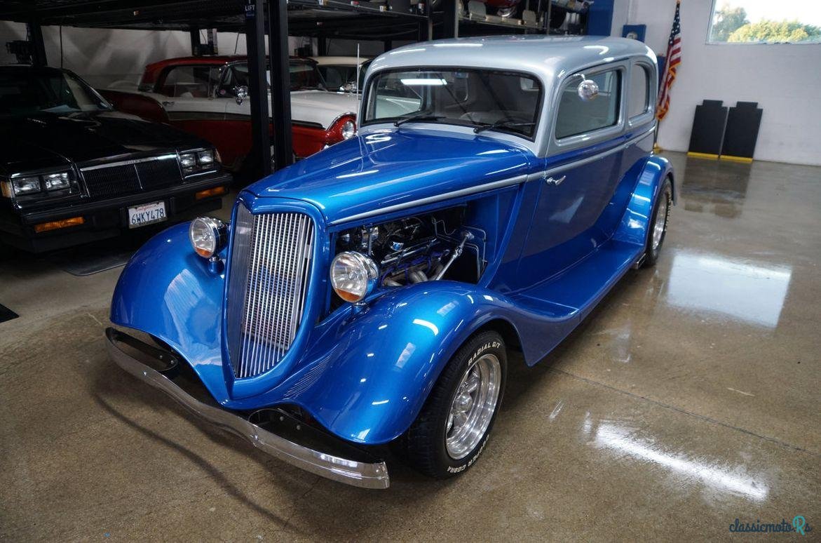 1933' Ford Victoria photo #5