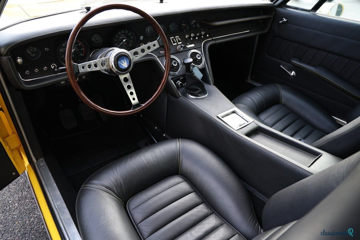 1967' Maserati Ghibli photo #3