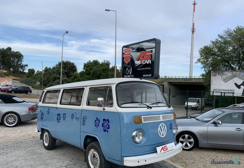 1974' Volkswagen Transporter photo #1