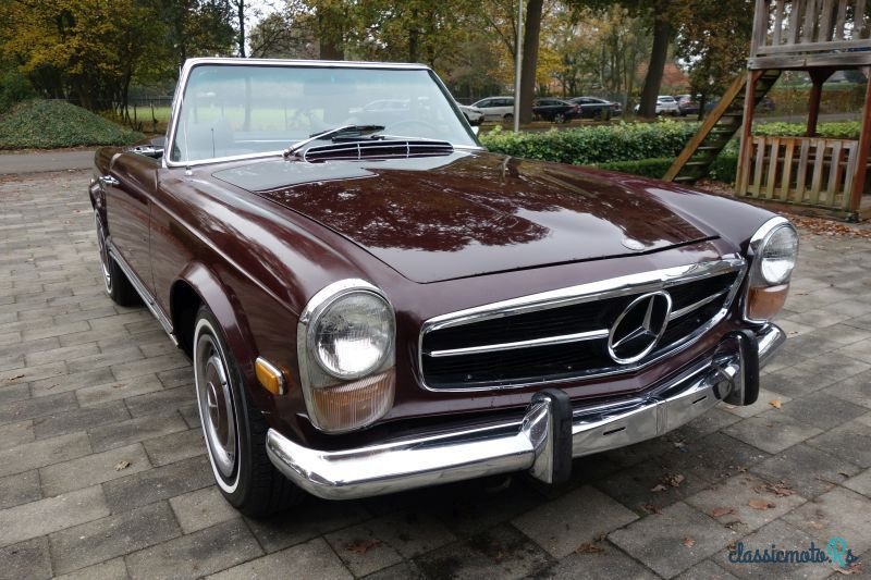 1970' Mercedes-Benz 280 photo #2