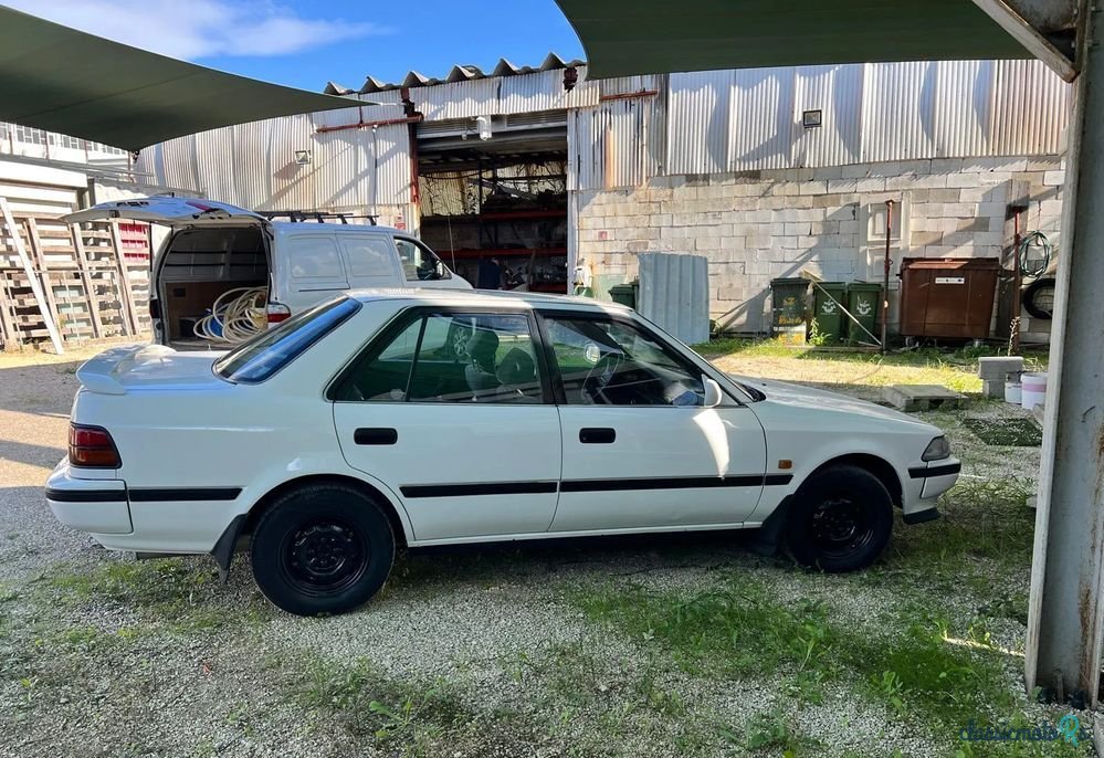 1989' Toyota Carina Ii Sedan 1.6 photo #6
