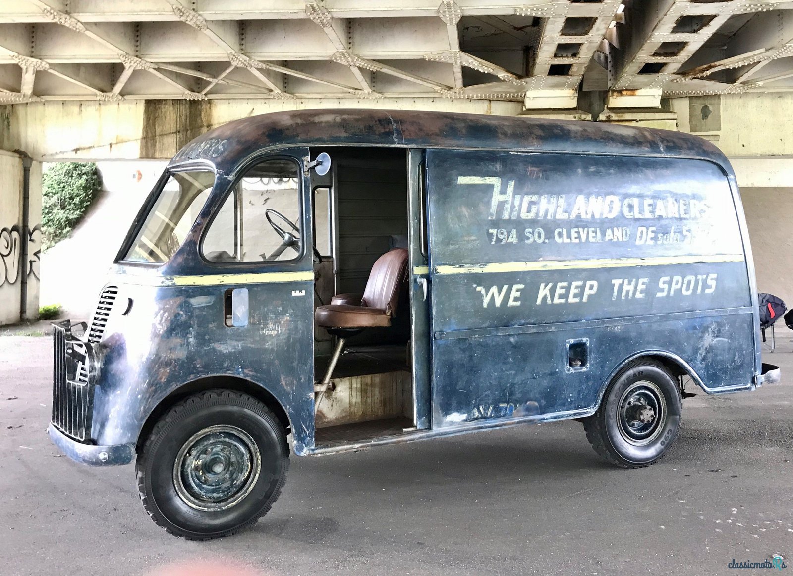 1949' International Harvester Metro - Kb3-M photo #5