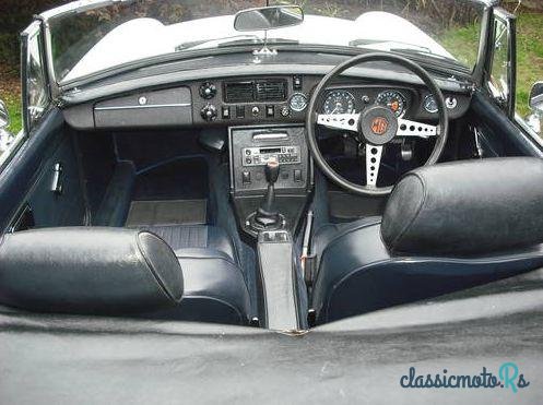 1972' MG Roadster photo #5