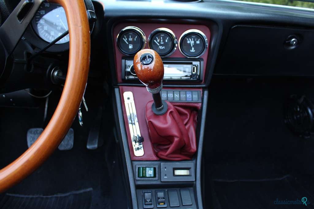 1985' Alfa Romeo Spider photo #2