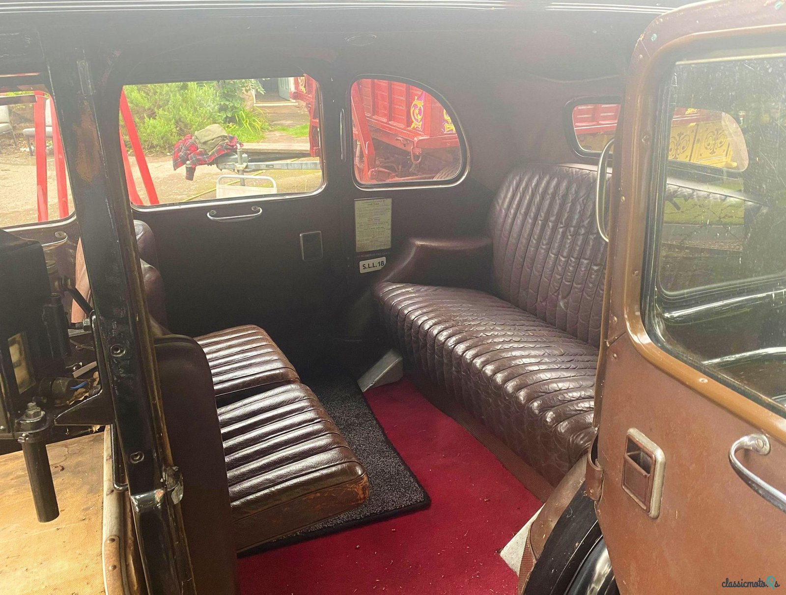 1956' Morris Fx3 Taxi photo #3