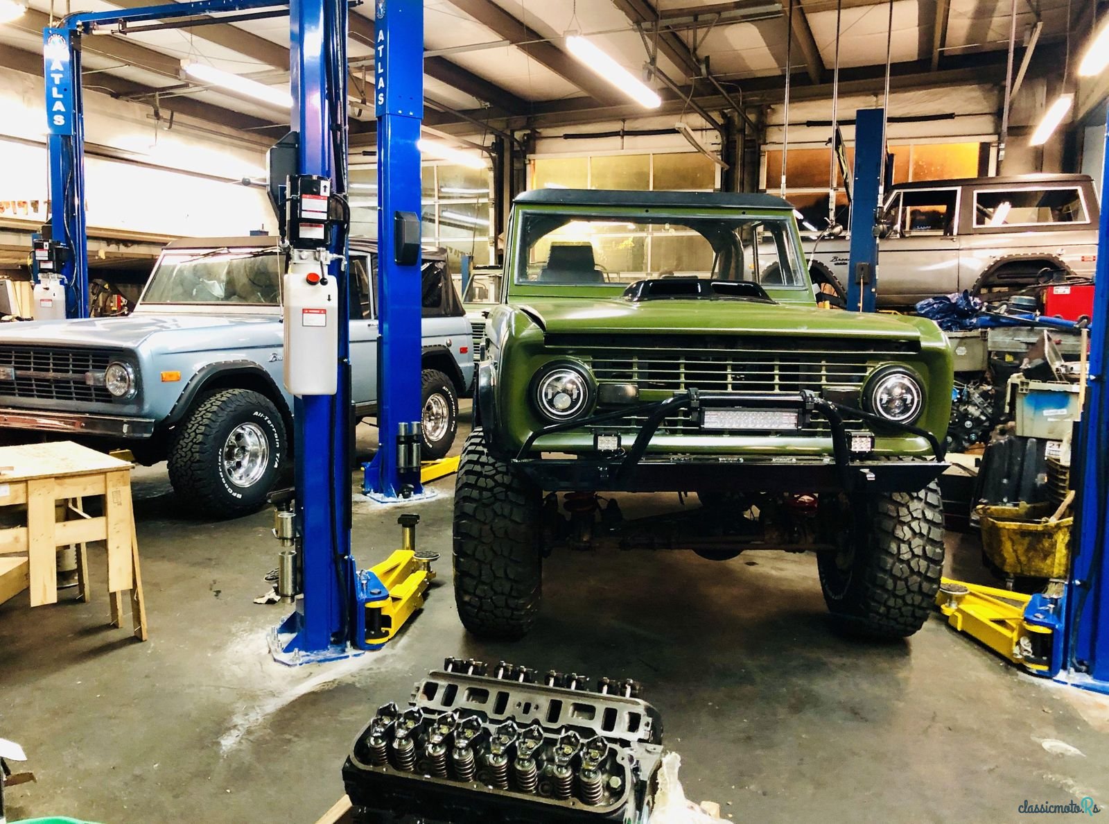 1969' Ford Bronco photo #2