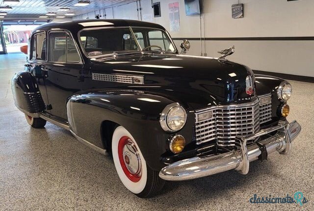 1941' Cadillac Fleetwood photo #2