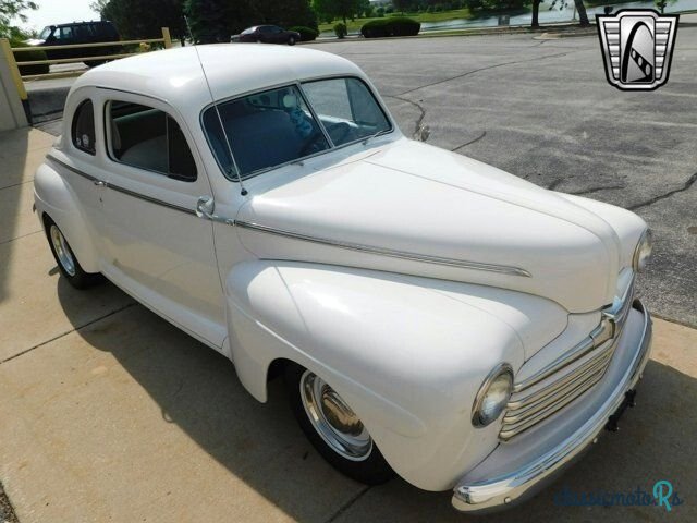 1946' Ford photo #3