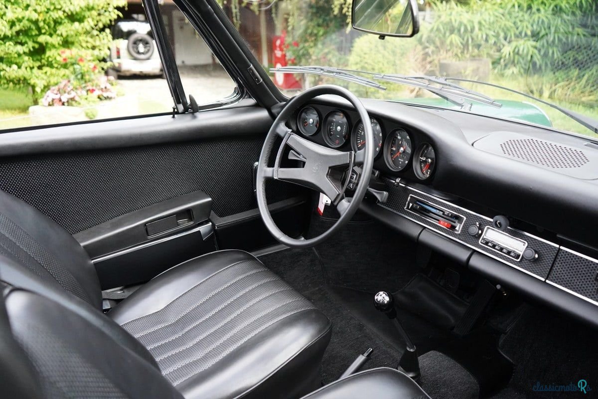 1969' Porsche 911 photo #2
