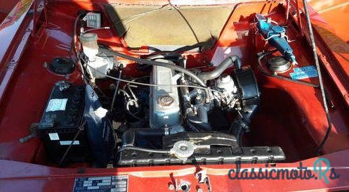 1974' Hillman Avenger photo #2