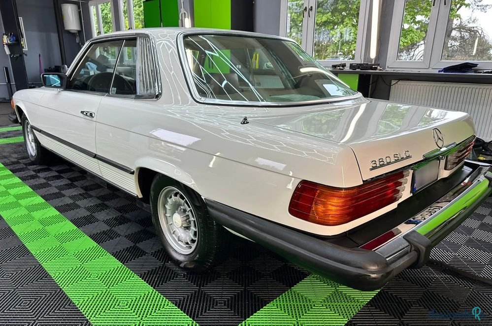 1980' Mercedes-Benz Slc photo #2