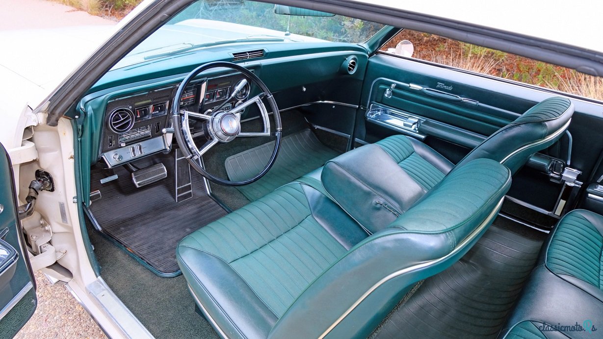 1966' Oldsmobile Toronado photo #4