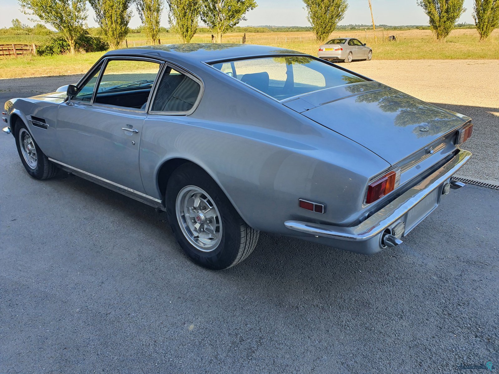 1975' Aston Martin V8 photo #4