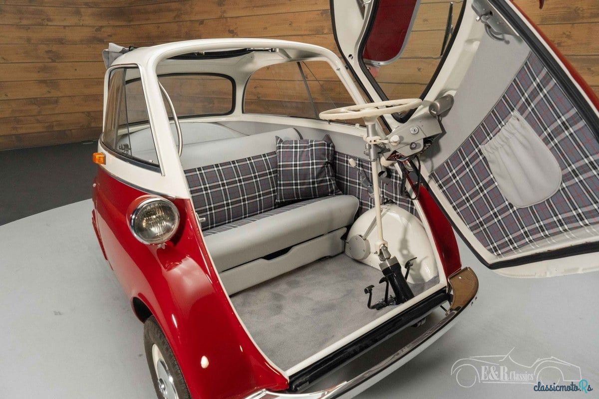 1957' BMW Isetta photo #3