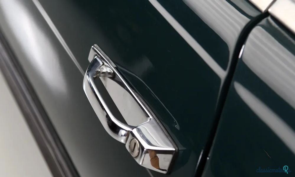 1975' Mercedes-Benz R107 280 Slc photo #5