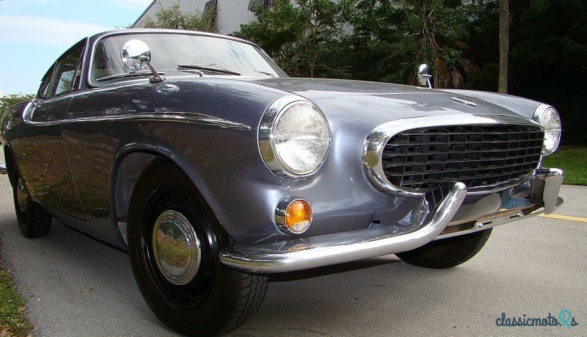 1964' Volvo 1800 S photo #1